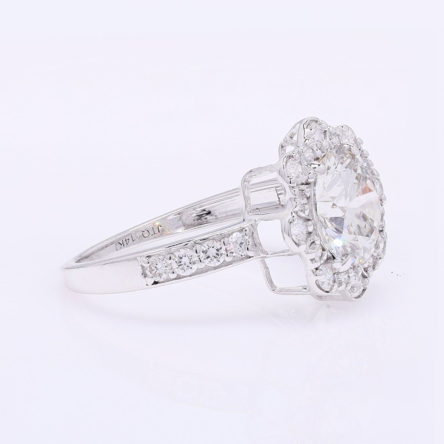 2.54 Carats Lab Grown Diamond 14K Gold Ring