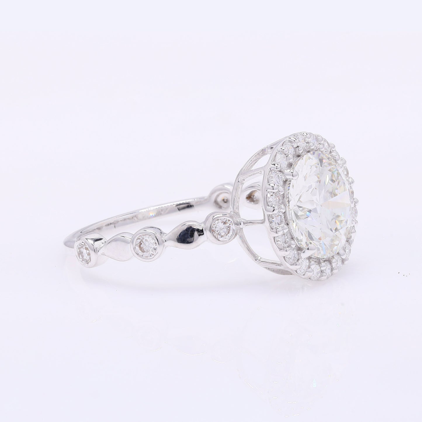 2.41 Carats Lab Grown Diamond 14K Gold Ring