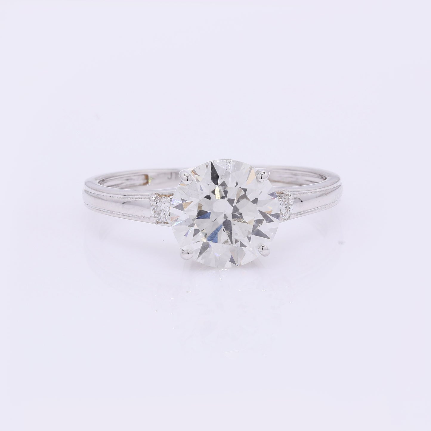2.16 Carats Lab Grown Diamond 14K Gold Ring