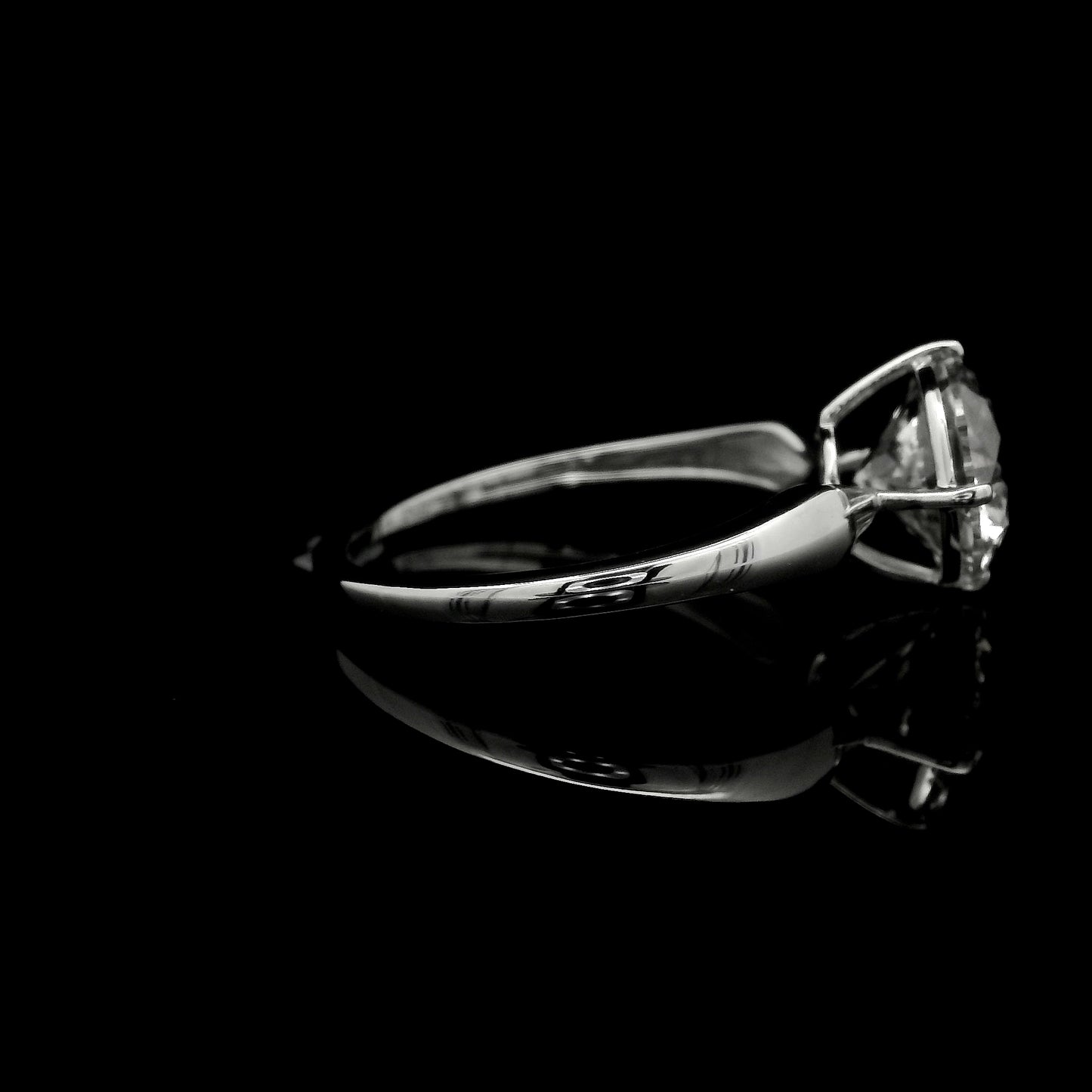 2.32 Carats Lab Grown Diamond 14K Gold Ring