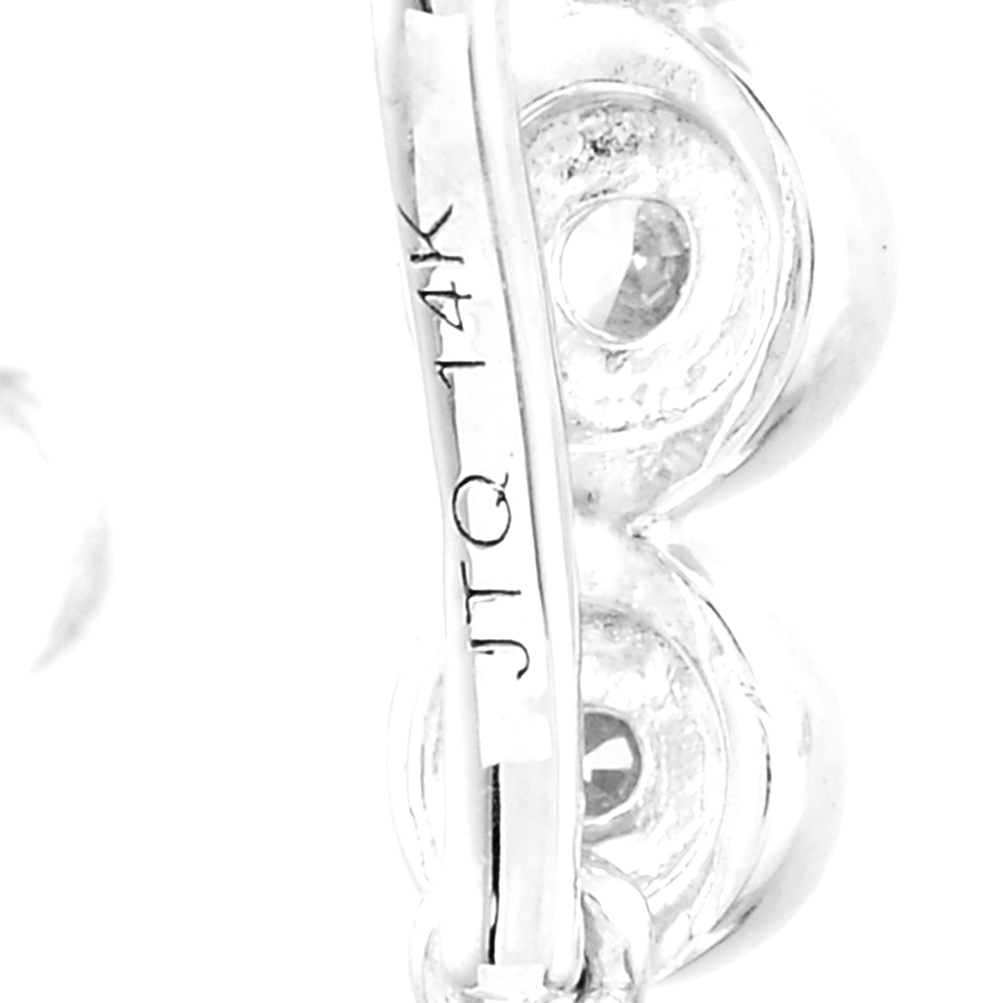 2.53 Carats Lab Grown Diamond 14K Gold Pendant
