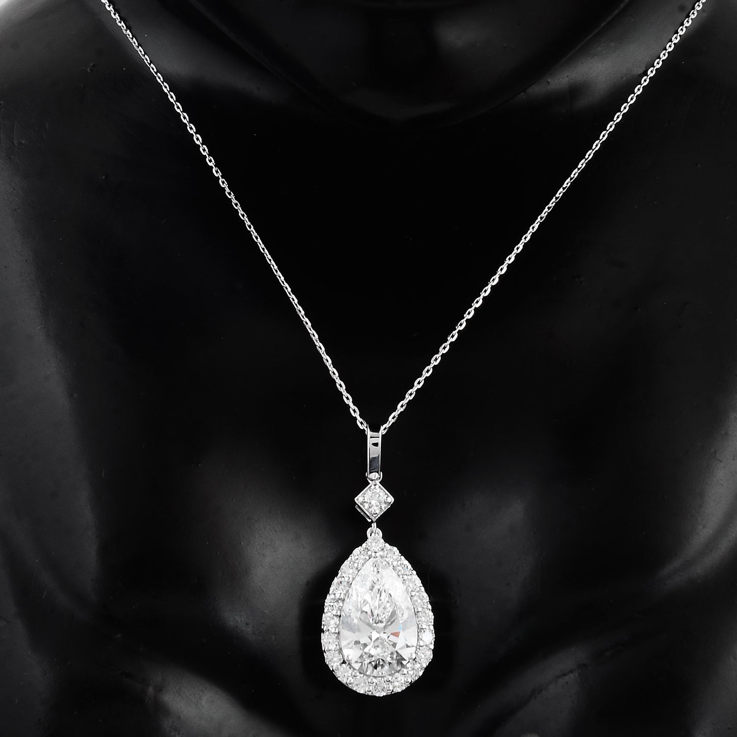 3.68 Carats Lab Grown Diamond 14K Gold Pendant
