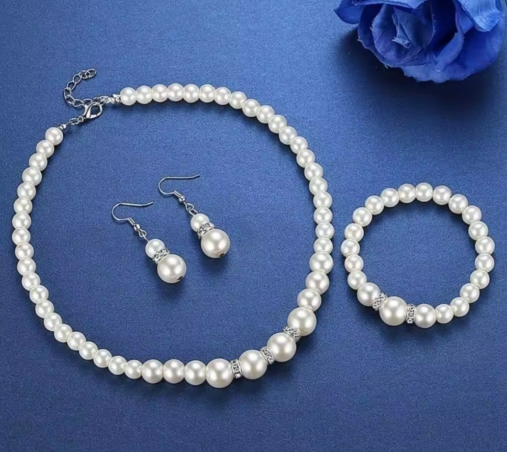 Imitation Pearl Gold Plated Brass Necklace