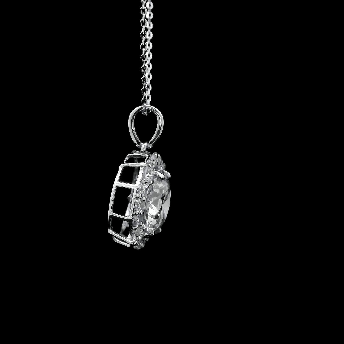 3.09 Carats Lab Grown Diamond 14K Gold Pendant
