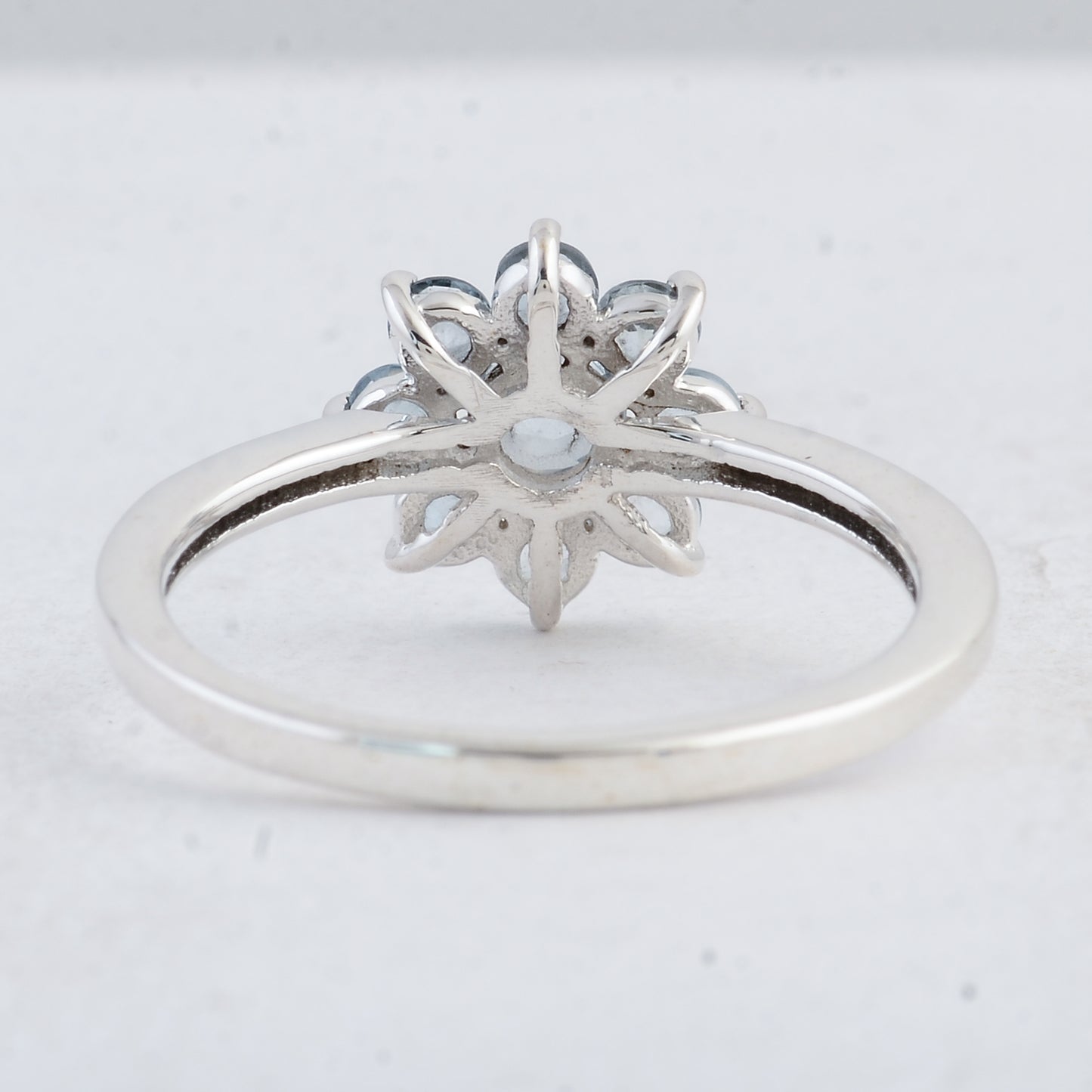 0.93 Ct Round Swiss Blue Topaz 925 Sterling Silver Ring