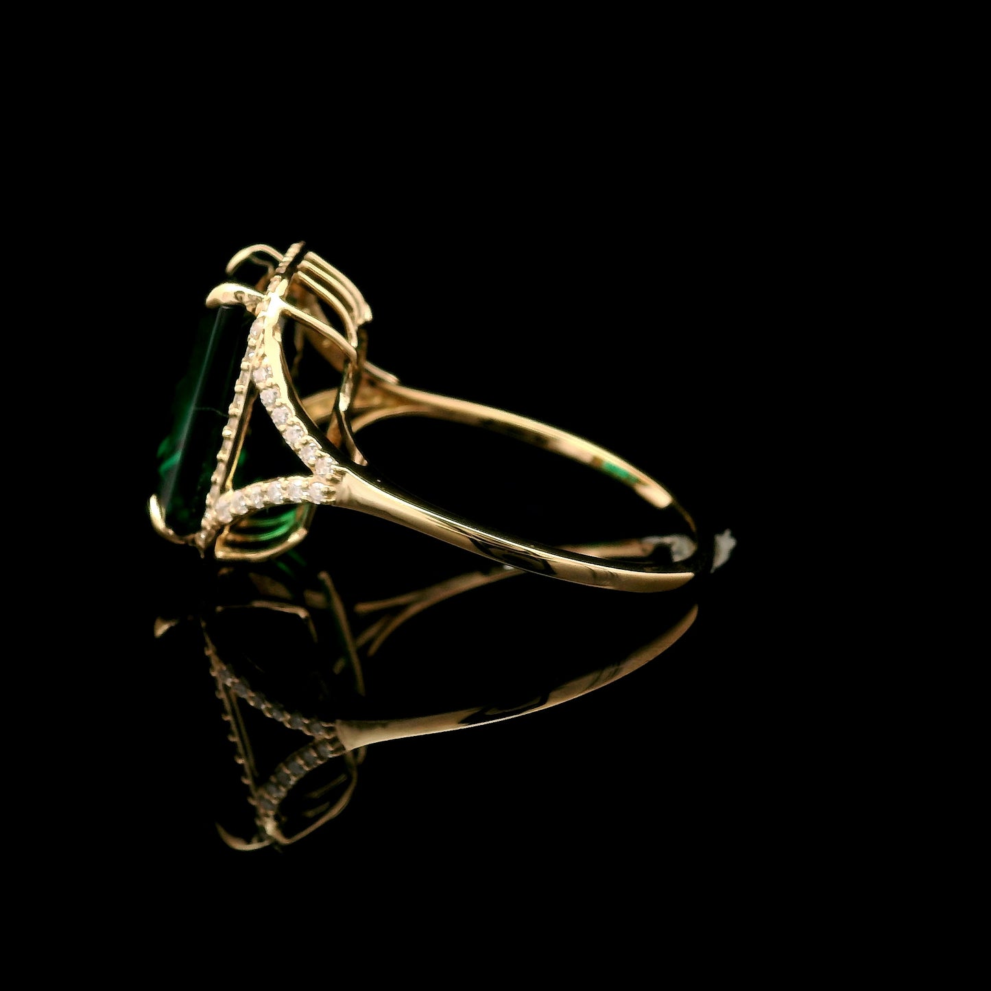 5.32 Ct Emerald Cut Lab Grown Emerald 14K Gold Ring
