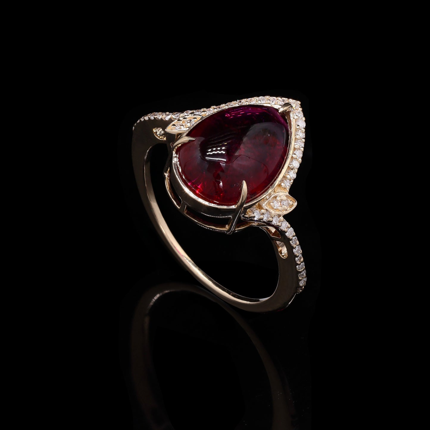 5.64 Ct Pear Cabochon Natural Tourmaline 14K Gold Ring