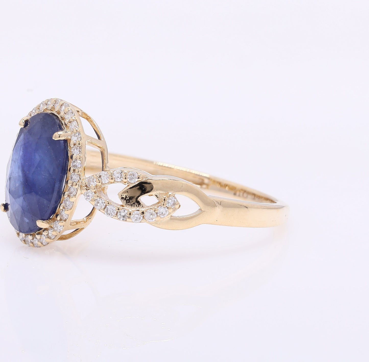 2.50 Ct Oval Mixed Cut Natural Sapphire 14K Gold Ring