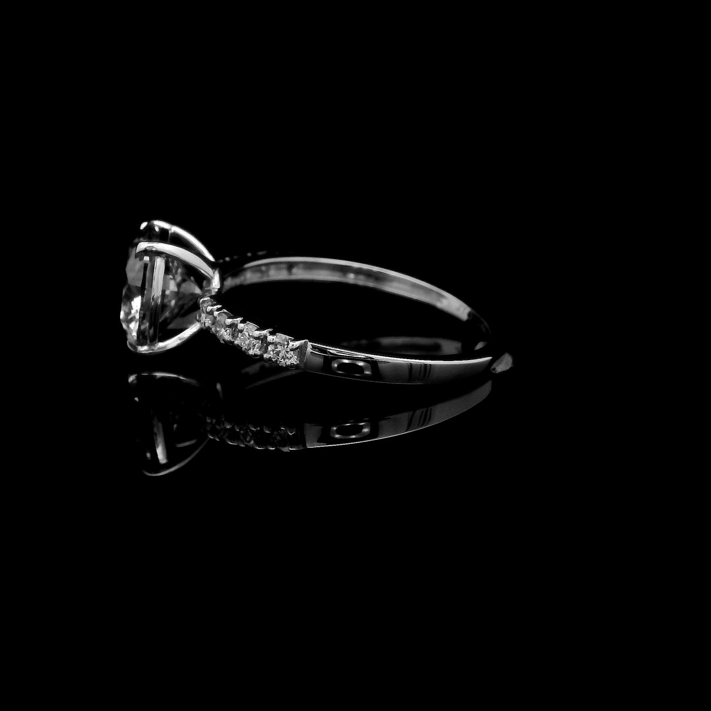 2.30 Carats Lab Grown Diamond 14K Gold Ring