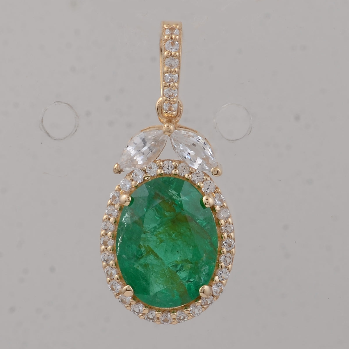 1.71 Ct Oval Emerald 9K Gold Pendant