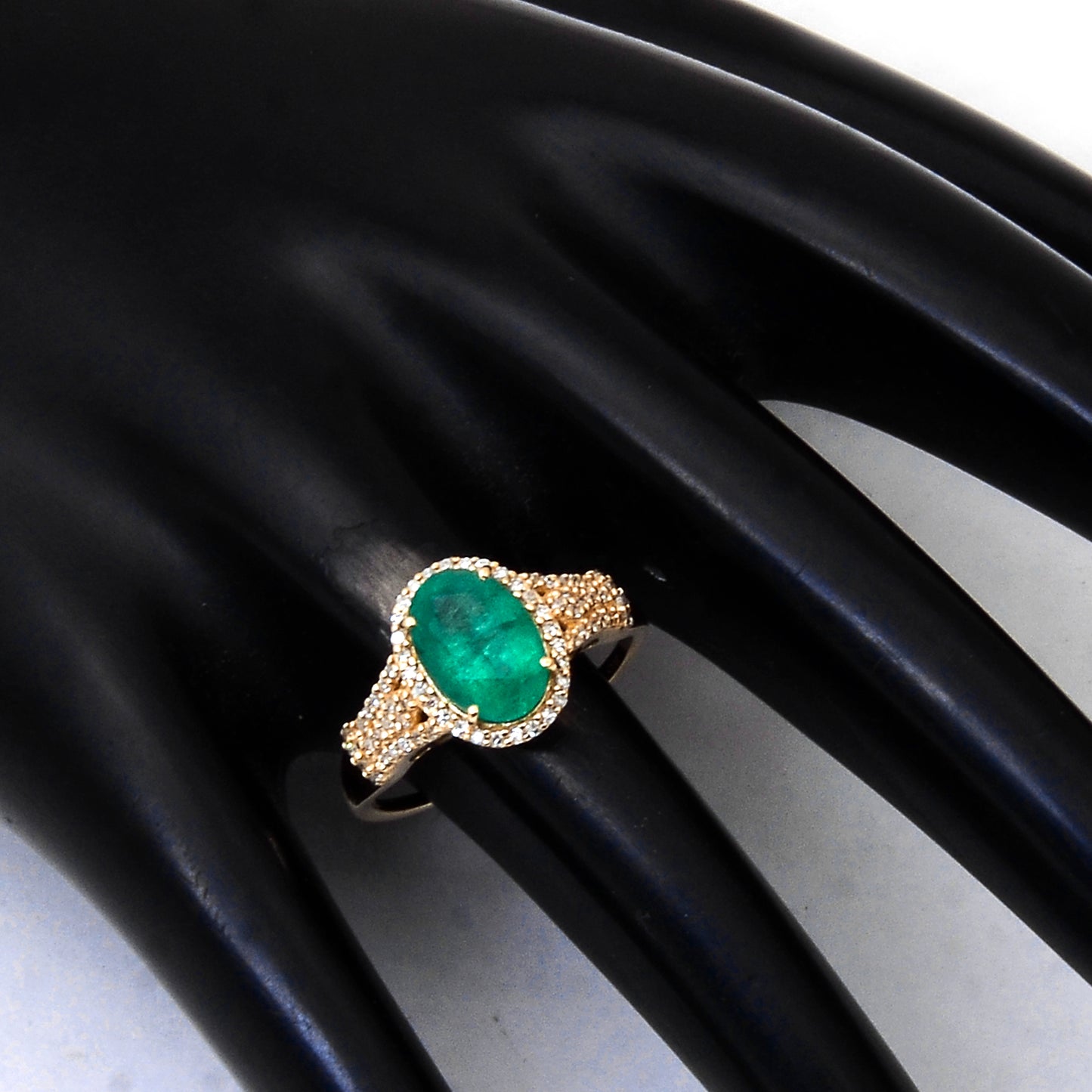 2.07 Ct Oval Mixed Cut Natural Emerald 14K Gold Ring