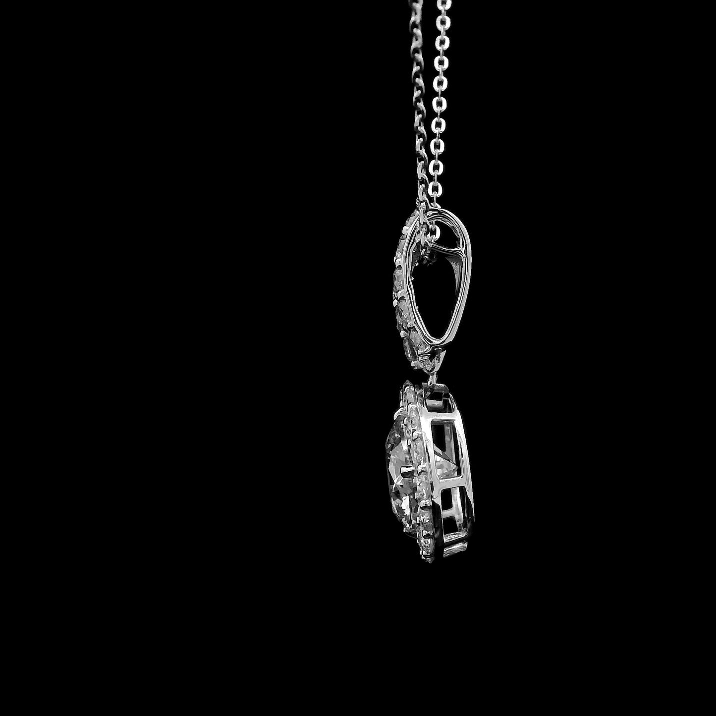 2.13 Carats Lab Grown Diamond 14K Gold Pendant