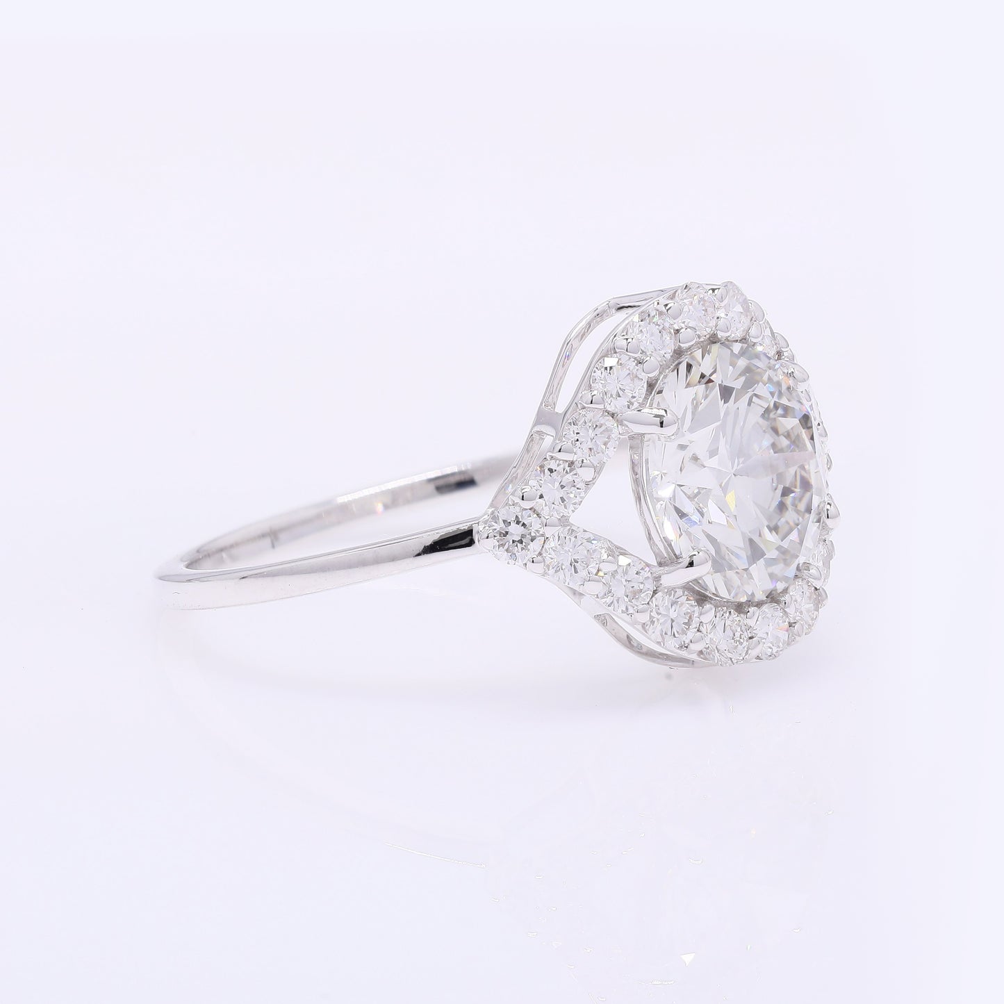 2.59 Carats Lab Grown Diamond 14K Gold Ring