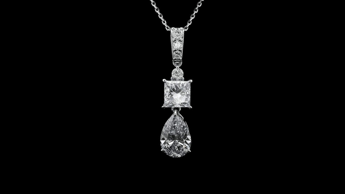 3.03 Carats Lab Grown Diamond 14K Gold Pendant