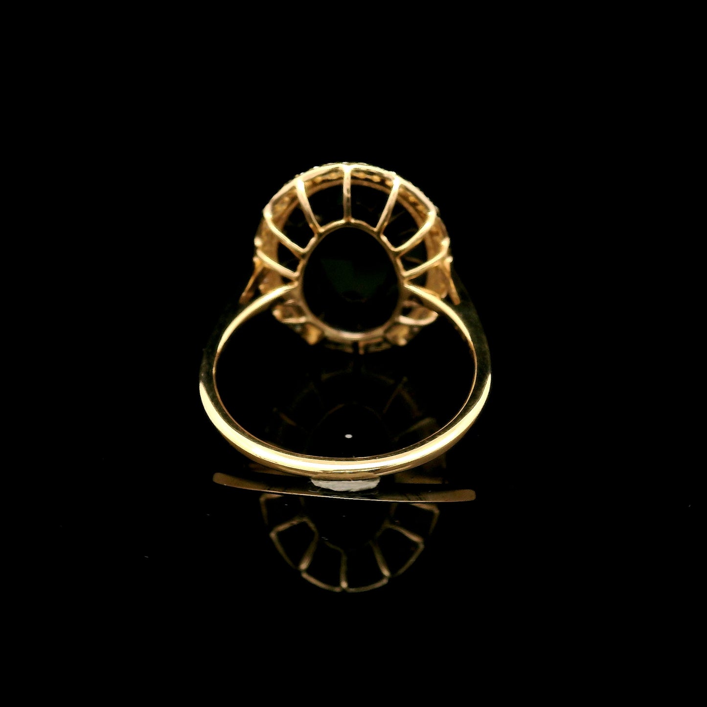 7.91 Ct Oval Mixed Cut Lab Grown Sapphire 14K Gold Ring