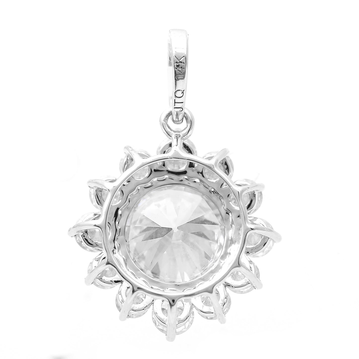 2.21 Carats Lab Grown Diamond 14K Gold Pendant