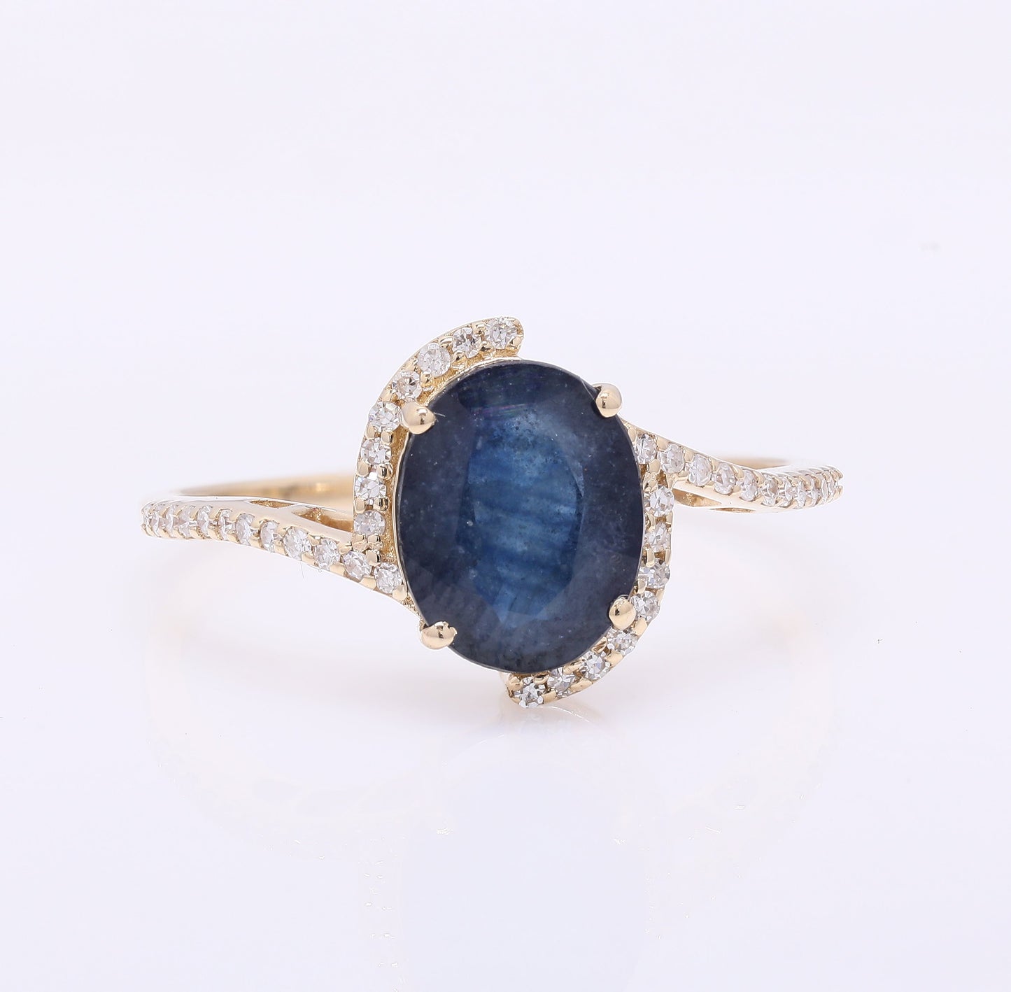 2.54 Ct Oval Mixed Cut Natural Sapphire 14K Gold Ring