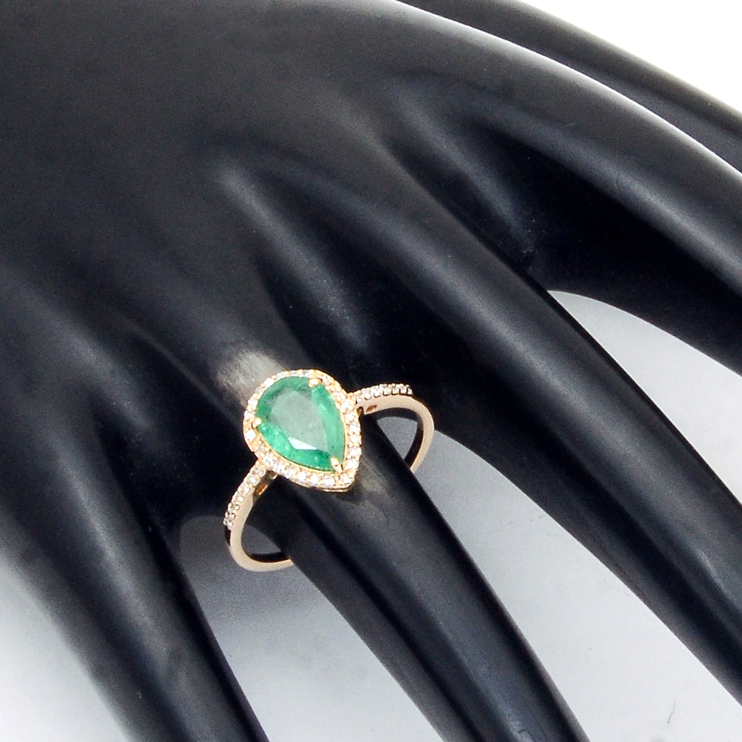 1.35 Ct Pear Mixed Cut Natural Emerald 14K Gold Ring