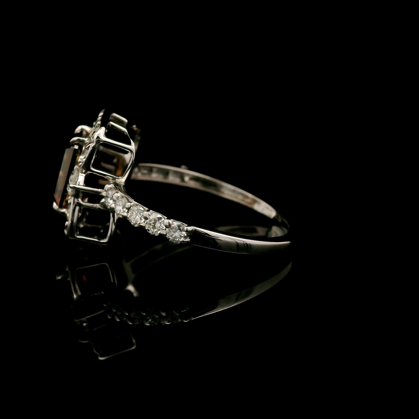 2.32 Carats Red Lab Grown Diamond 14K Gold Ring