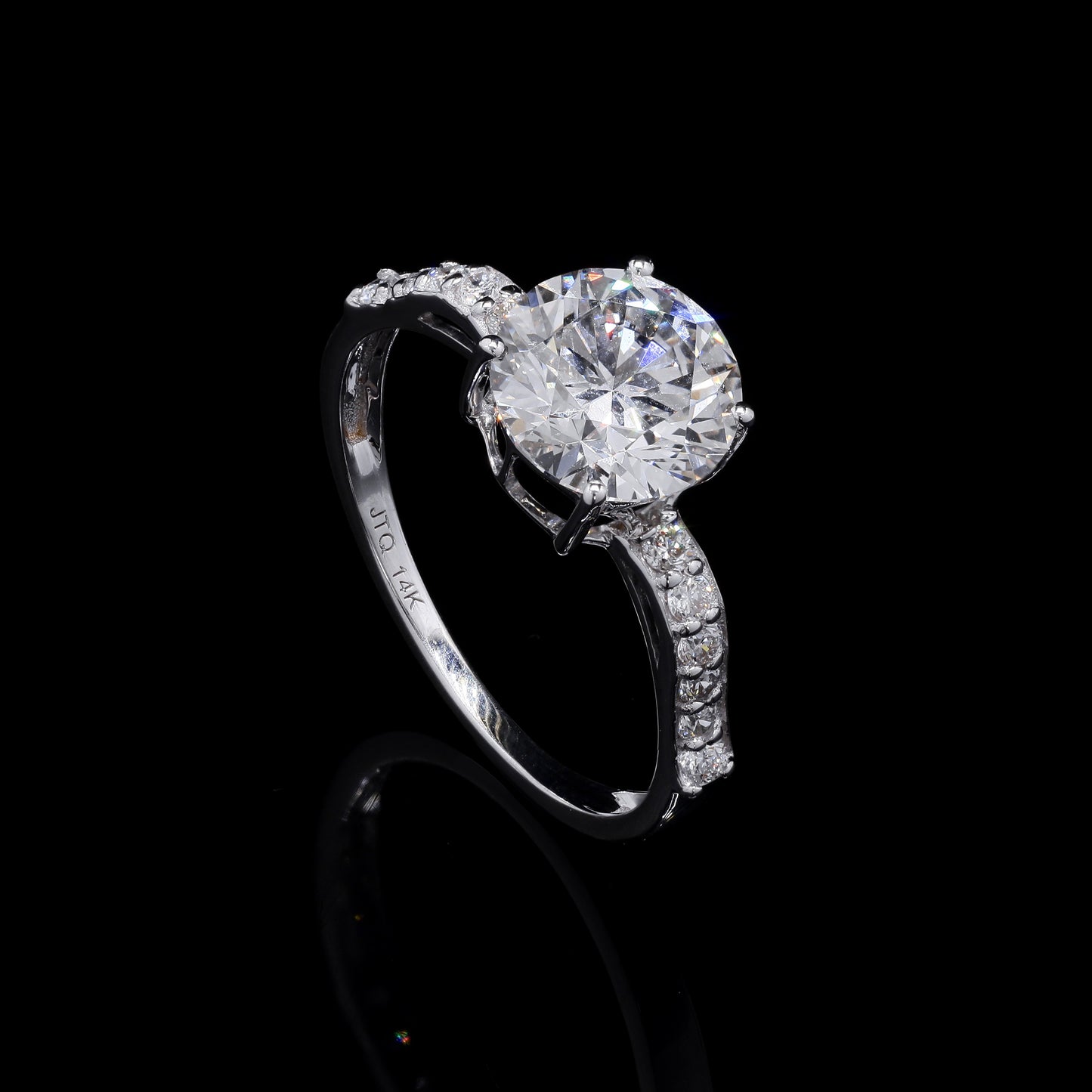 2.30 Carats Lab Grown Diamond 14K Gold Ring
