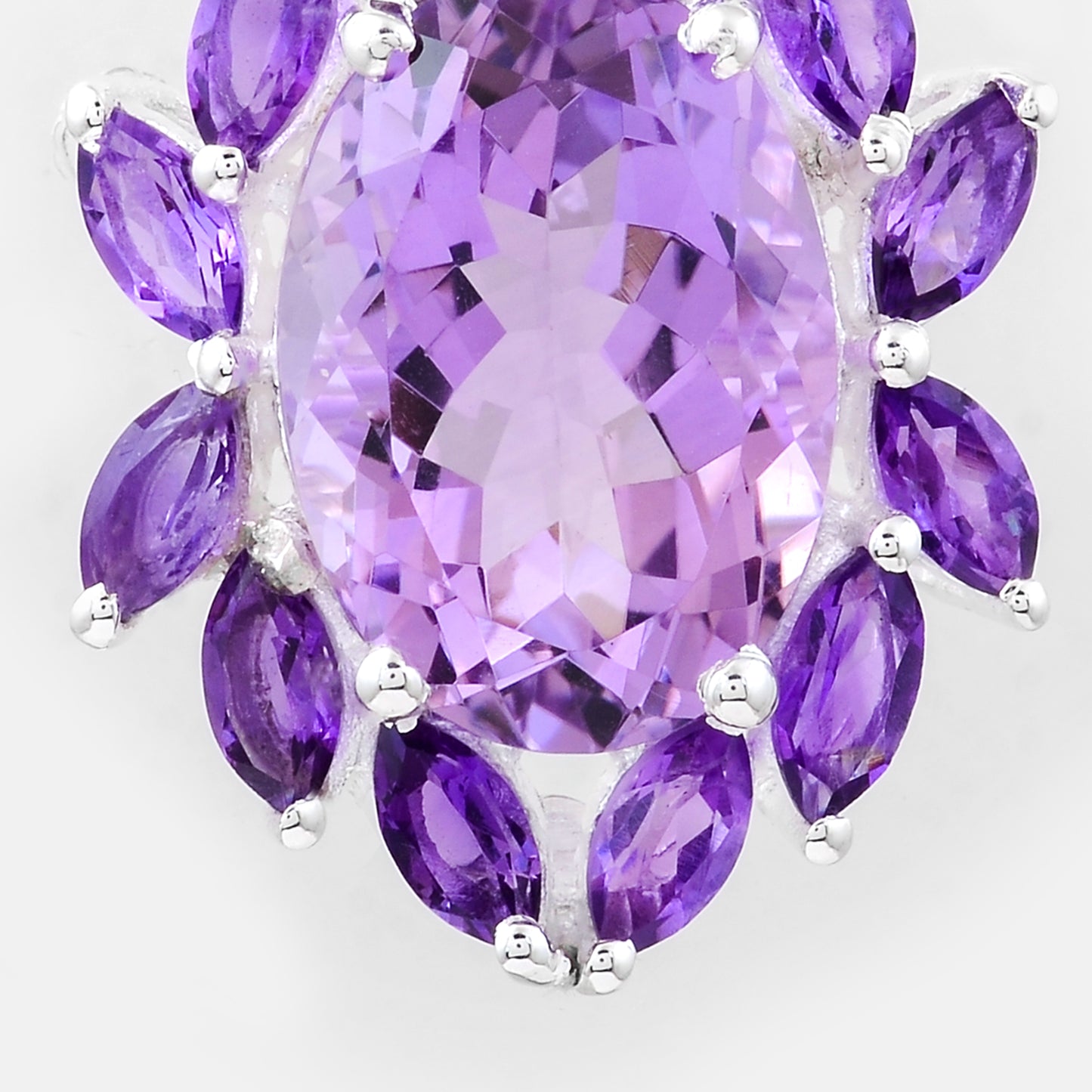 7.49 Ct Oval Amethyst, 925 Sterling Silver Pendant