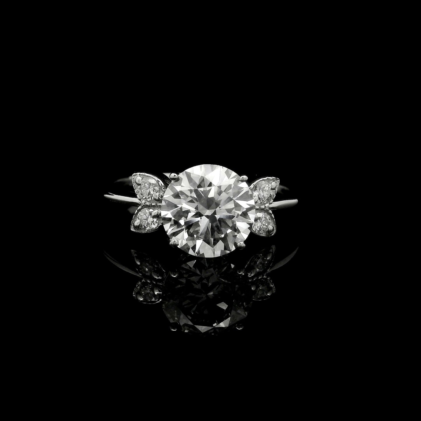 2.11 Carats Lab Grown Diamond 14K Gold Ring