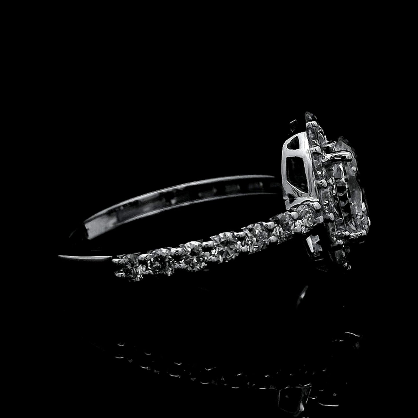 1.90 Carats Lab Grown Diamond 14K Gold Ring
