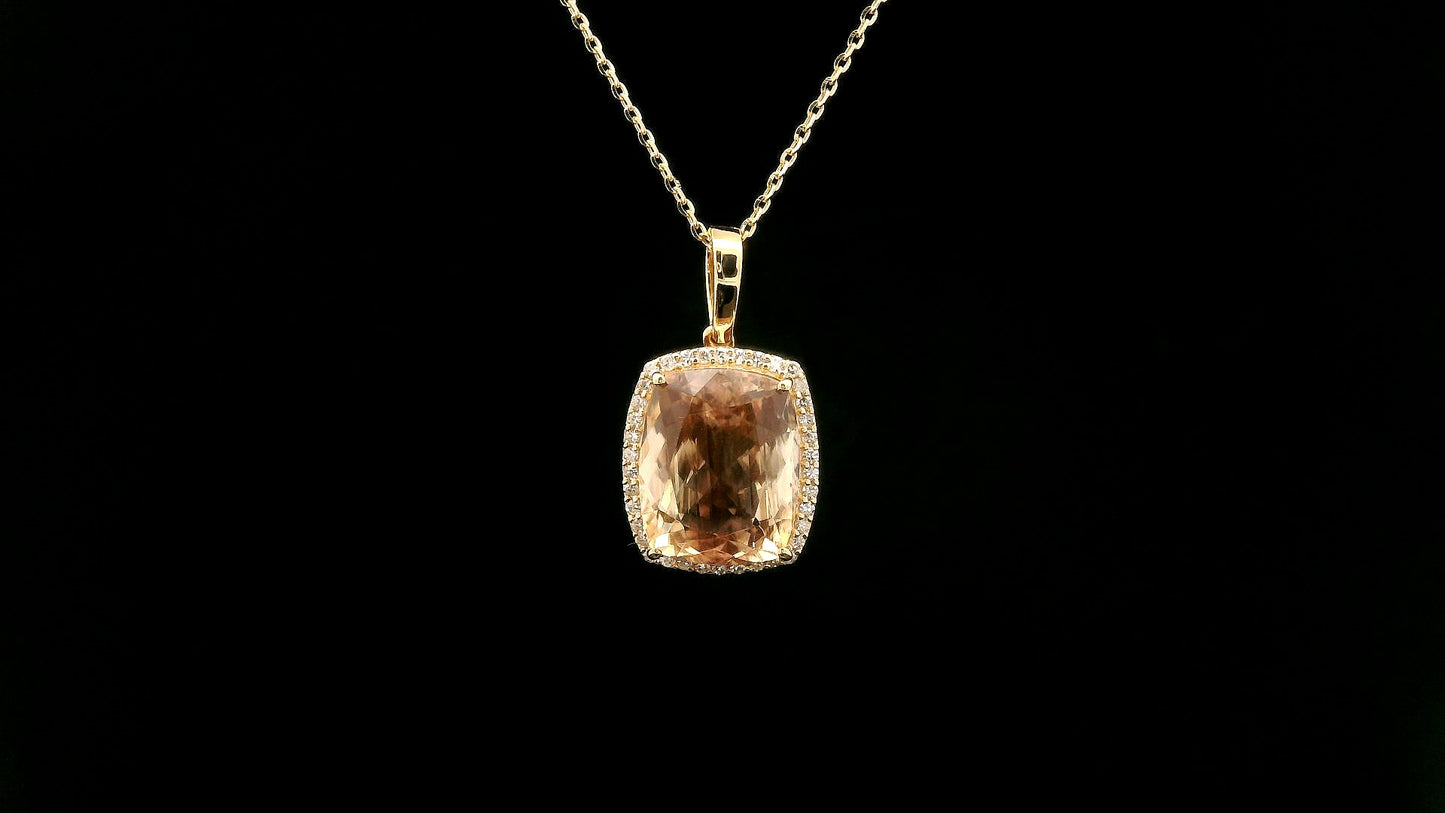 4.25 Ct Cushion Oregon Sunstone 14K Gold Pendant