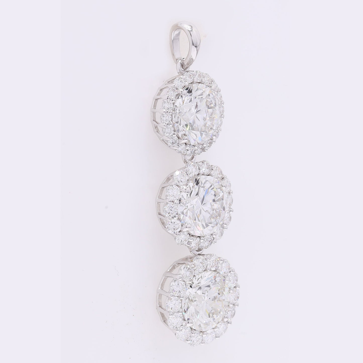 5.74 Carats Lab Grown Diamond 14K Gold Pendant