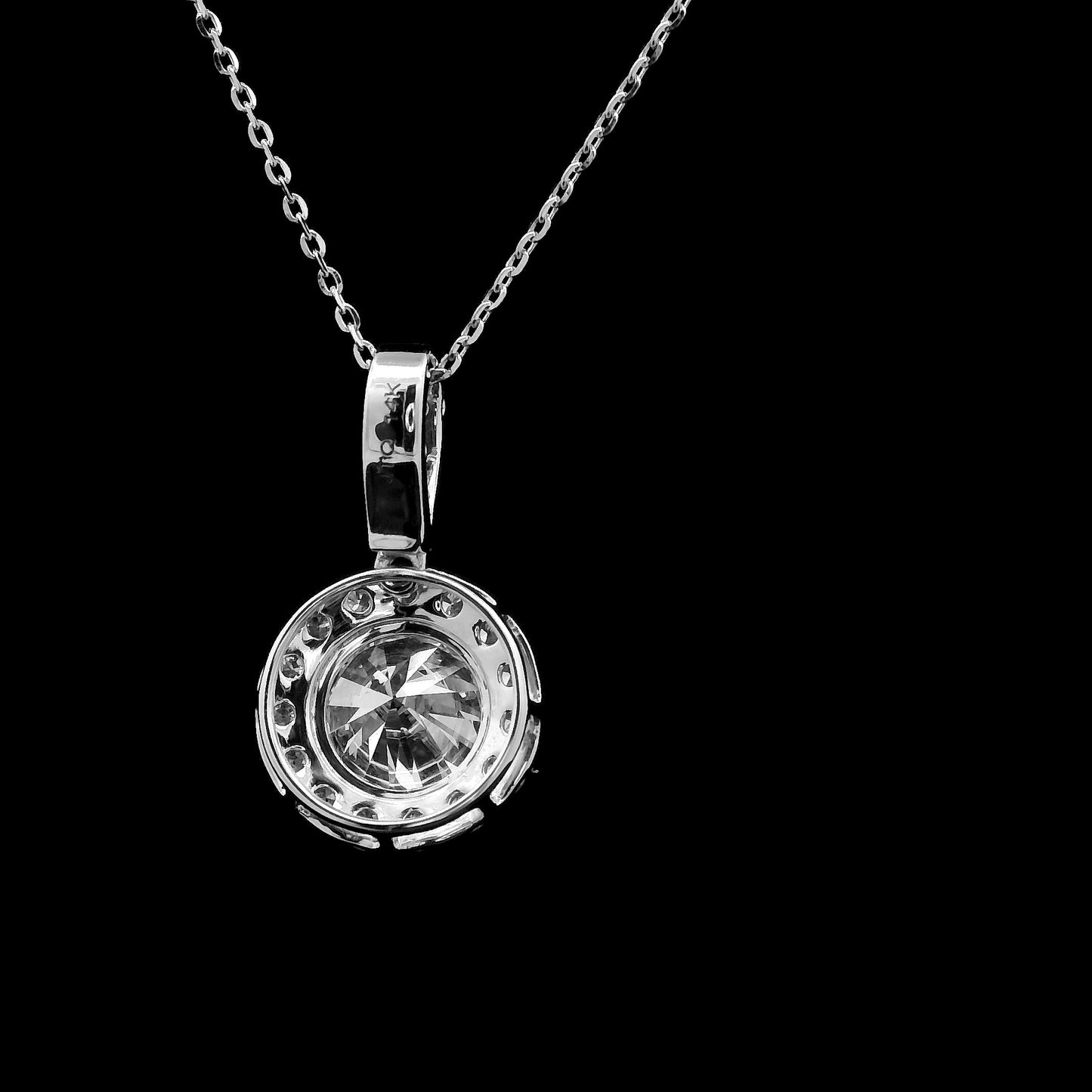 2.01 Carats Lab Grown Diamond 14K Gold Pendant