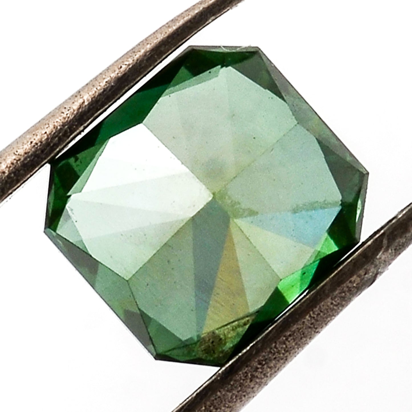 0.4 Green Diamond Octagon Loose Diamond