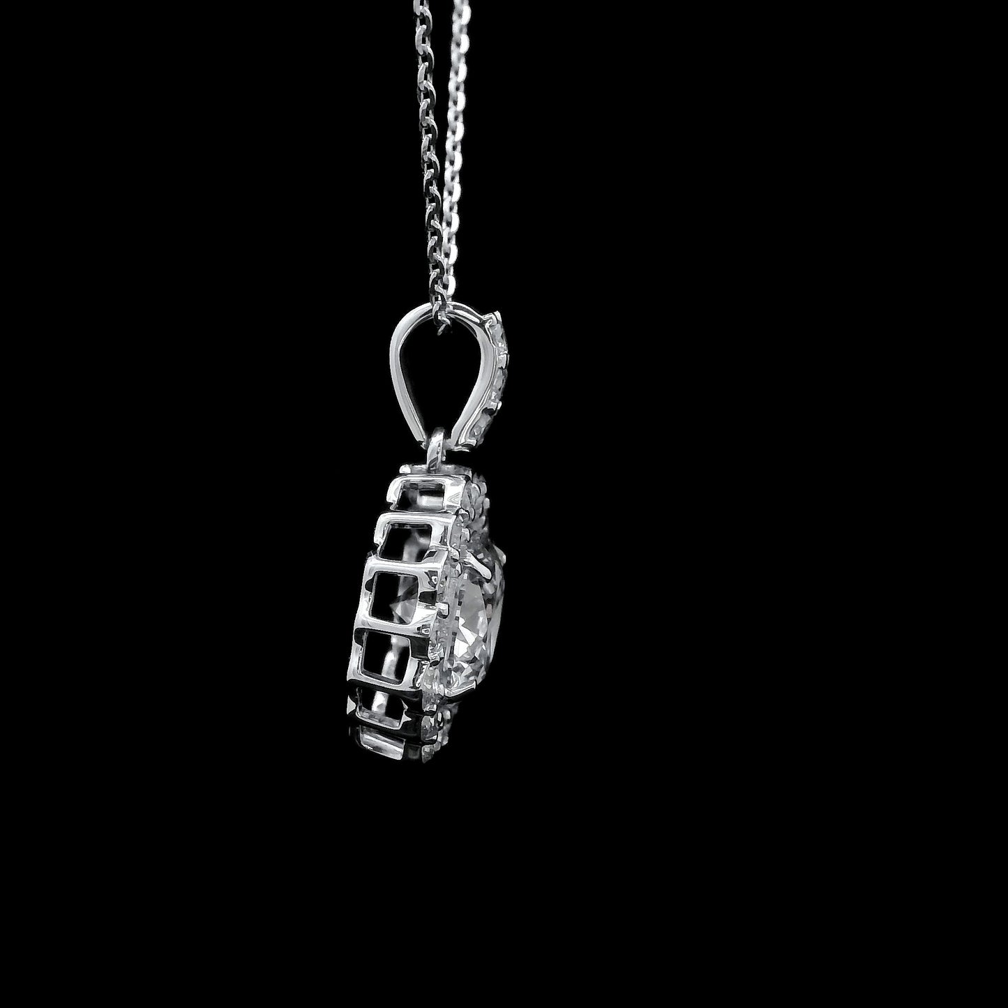 2.18 Carats Lab Grown Diamond 14K Gold Pendant