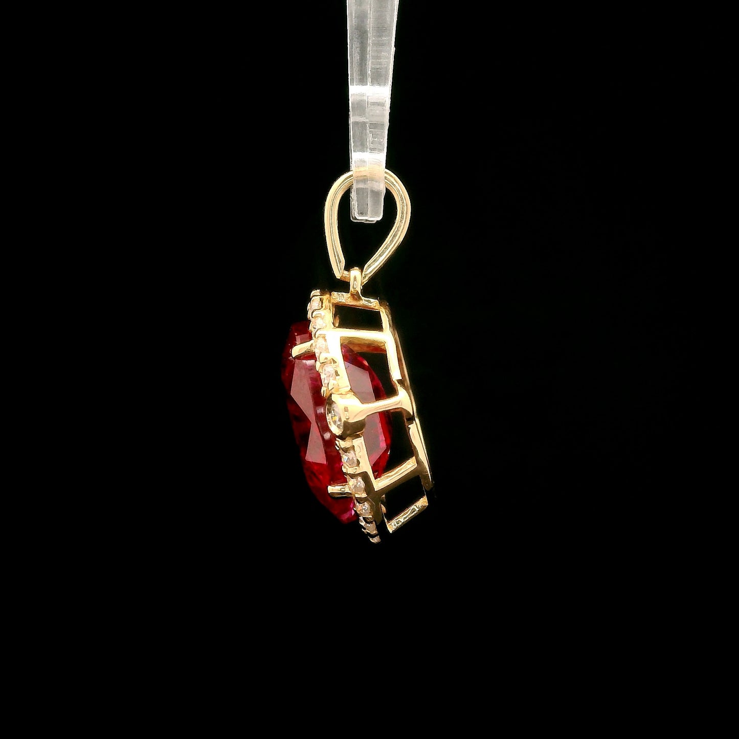 4.89 Ct Oval Mixed Cut Lab Grown Ruby 14K Gold Pendant