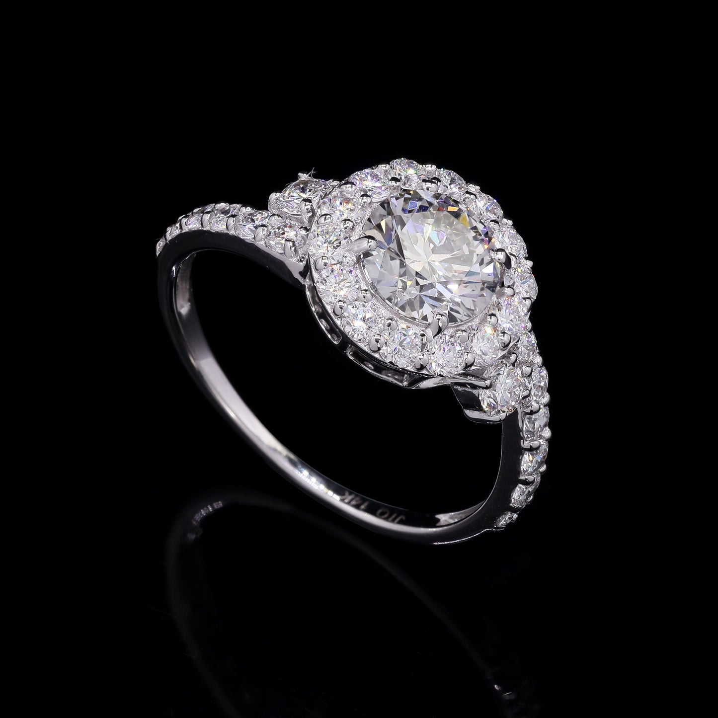 2.04 Carats Lab Grown Diamond 14K Gold Ring