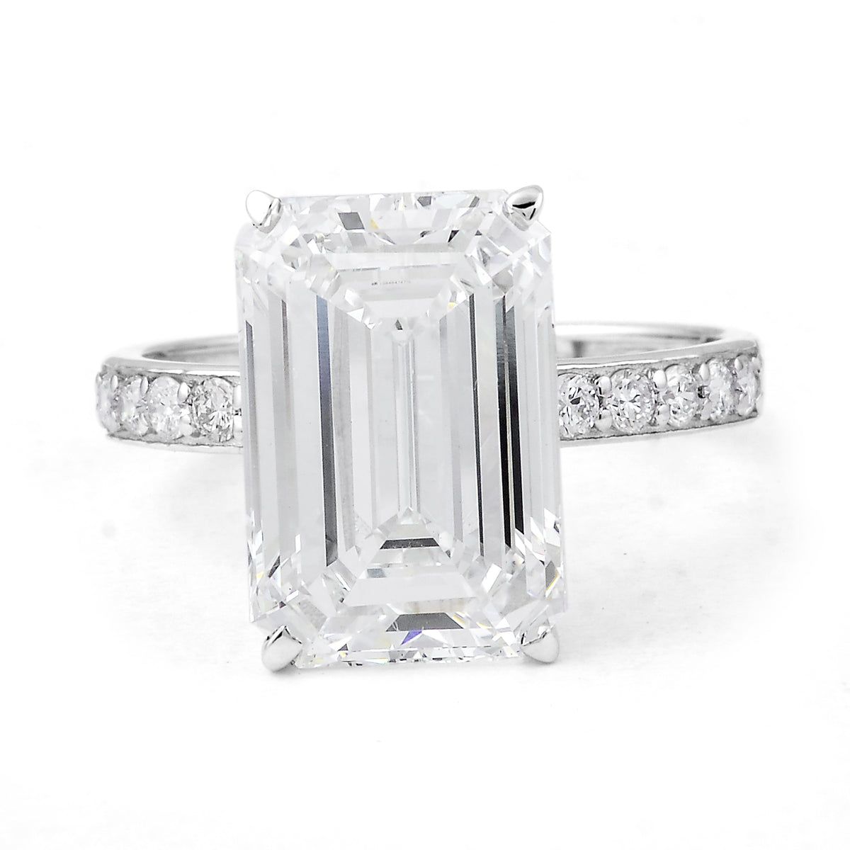 7.33 Carats Lab Grown Diamond 14K Gold Ring