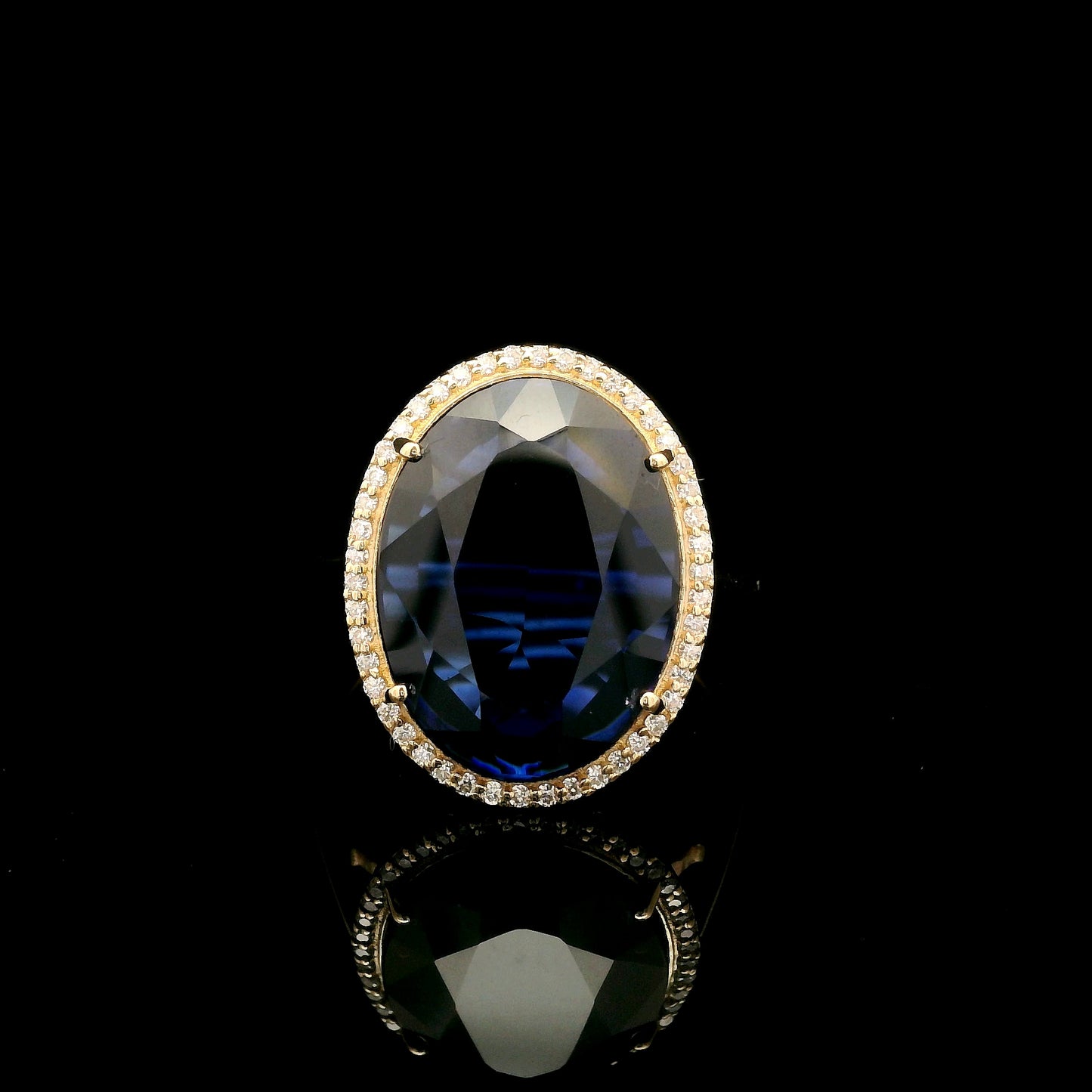 7.91 Ct Oval Mixed Cut Lab Grown Sapphire 14K Gold Ring