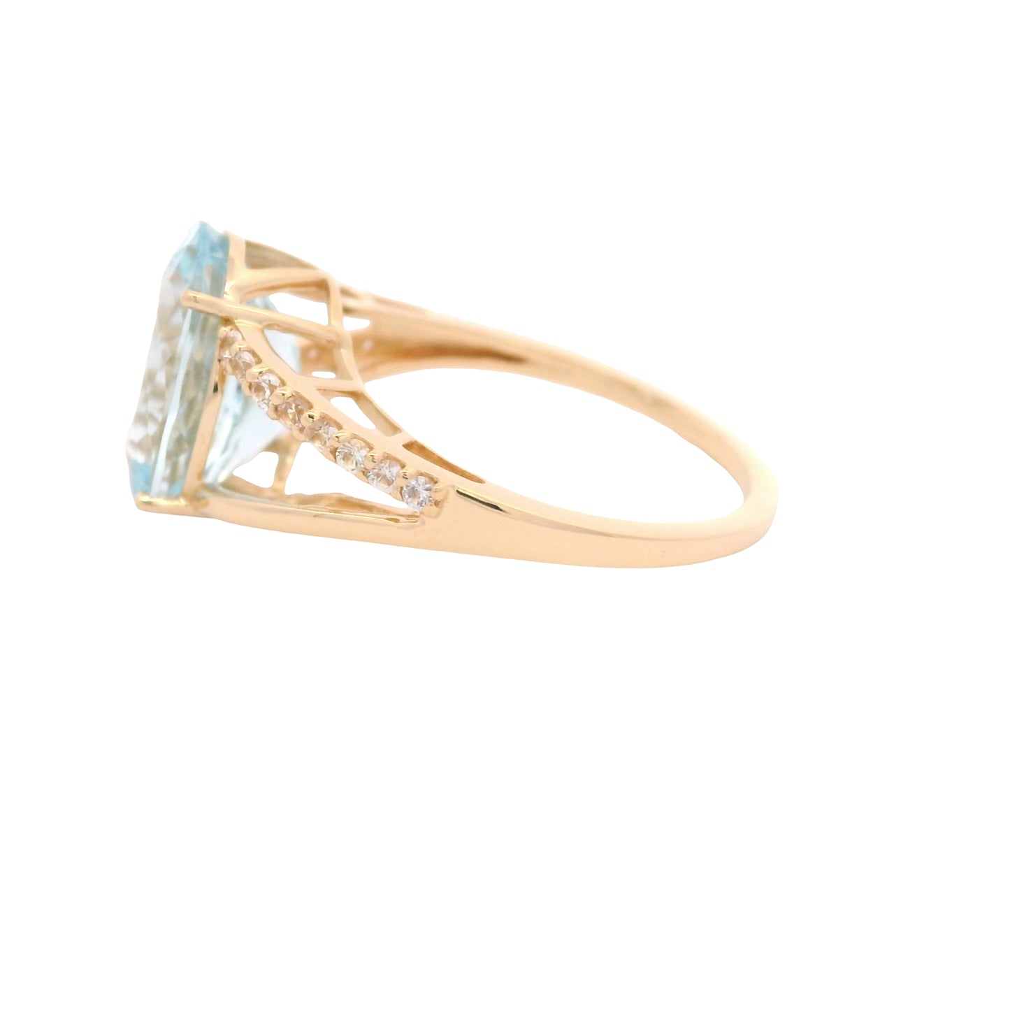 3.58 Ct Oval Aquamarine 14K Gold Ring