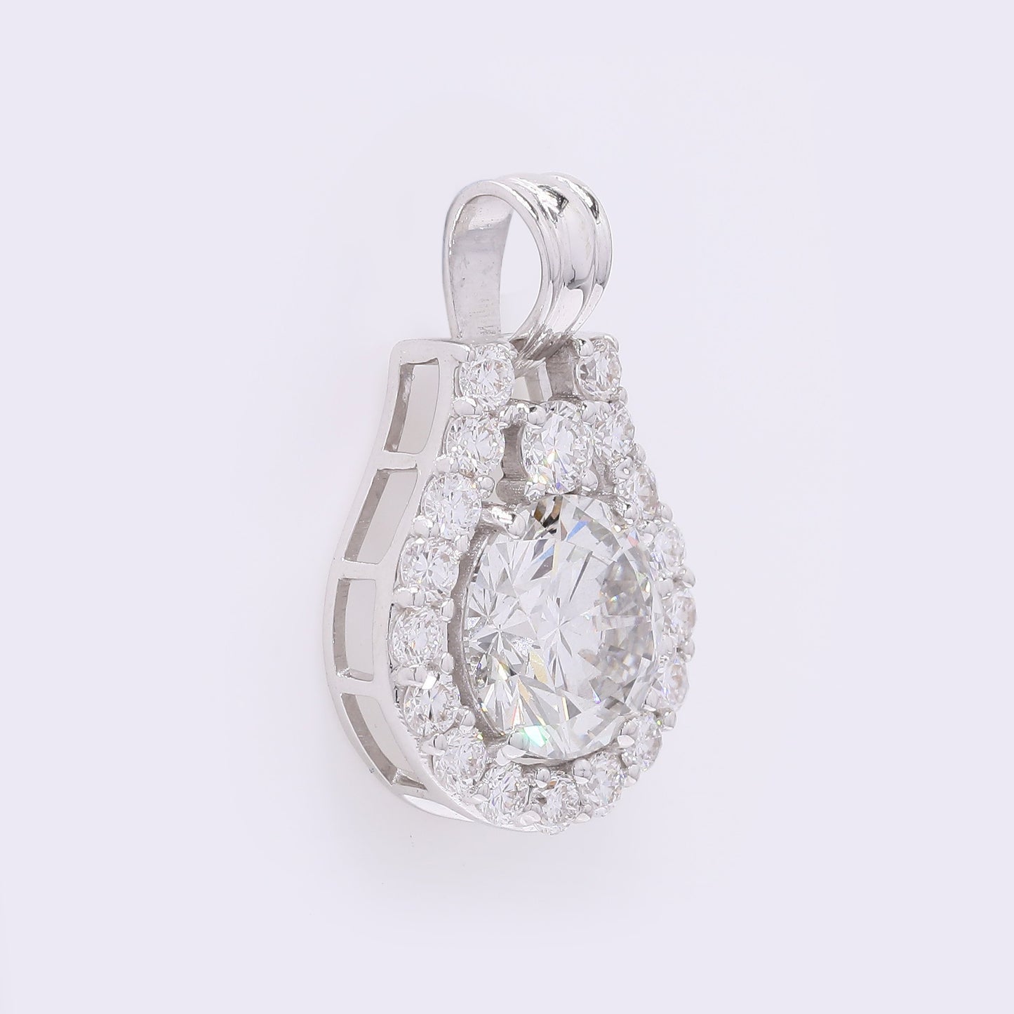 2.36 Carats Lab Grown Diamond 14K Gold Pendant