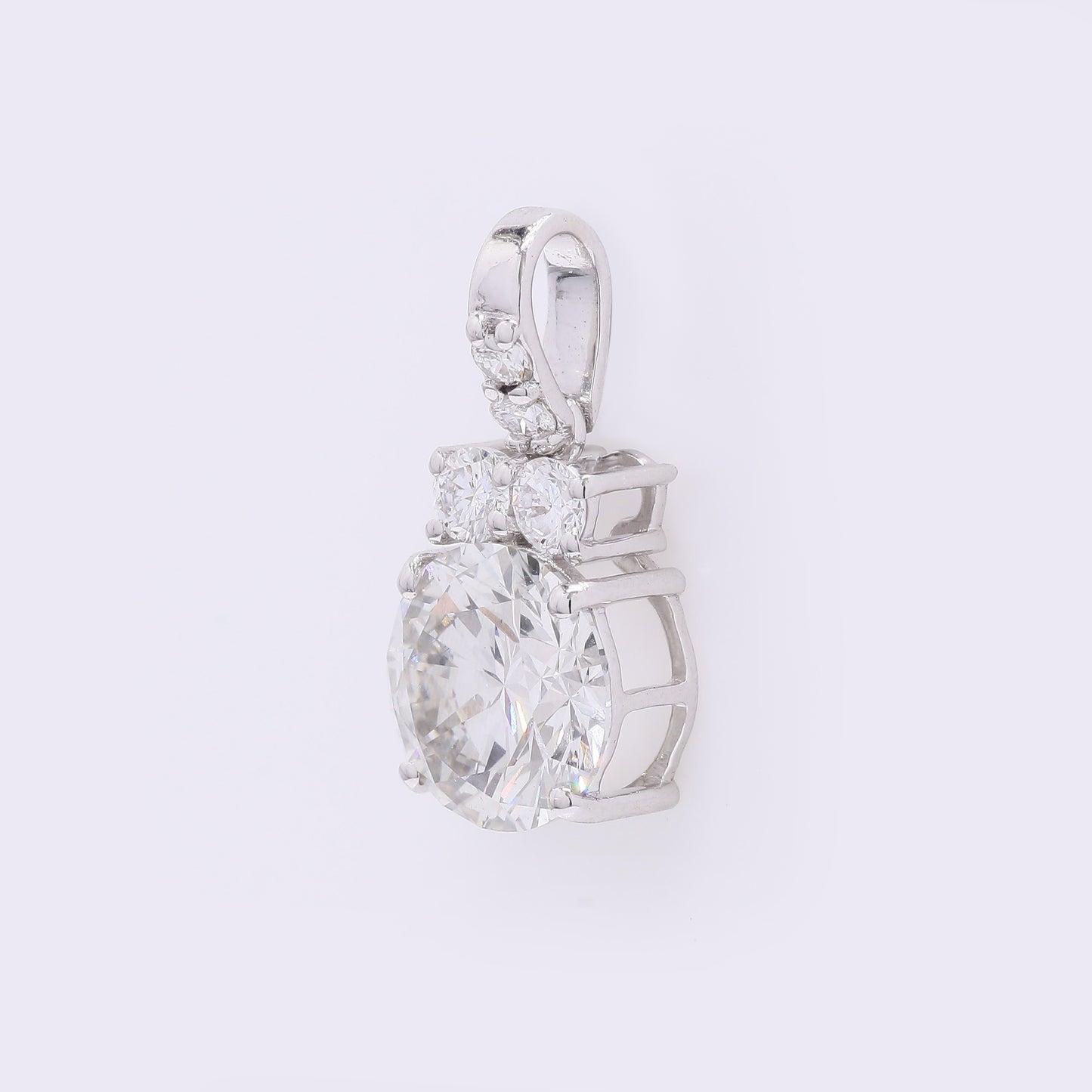2.07 Carats Lab Grown Diamond 14K Gold Pendant