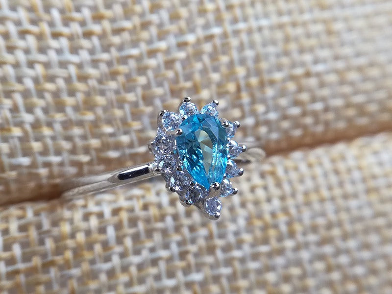 Blue Topaz 925 Sterling Silver Ring