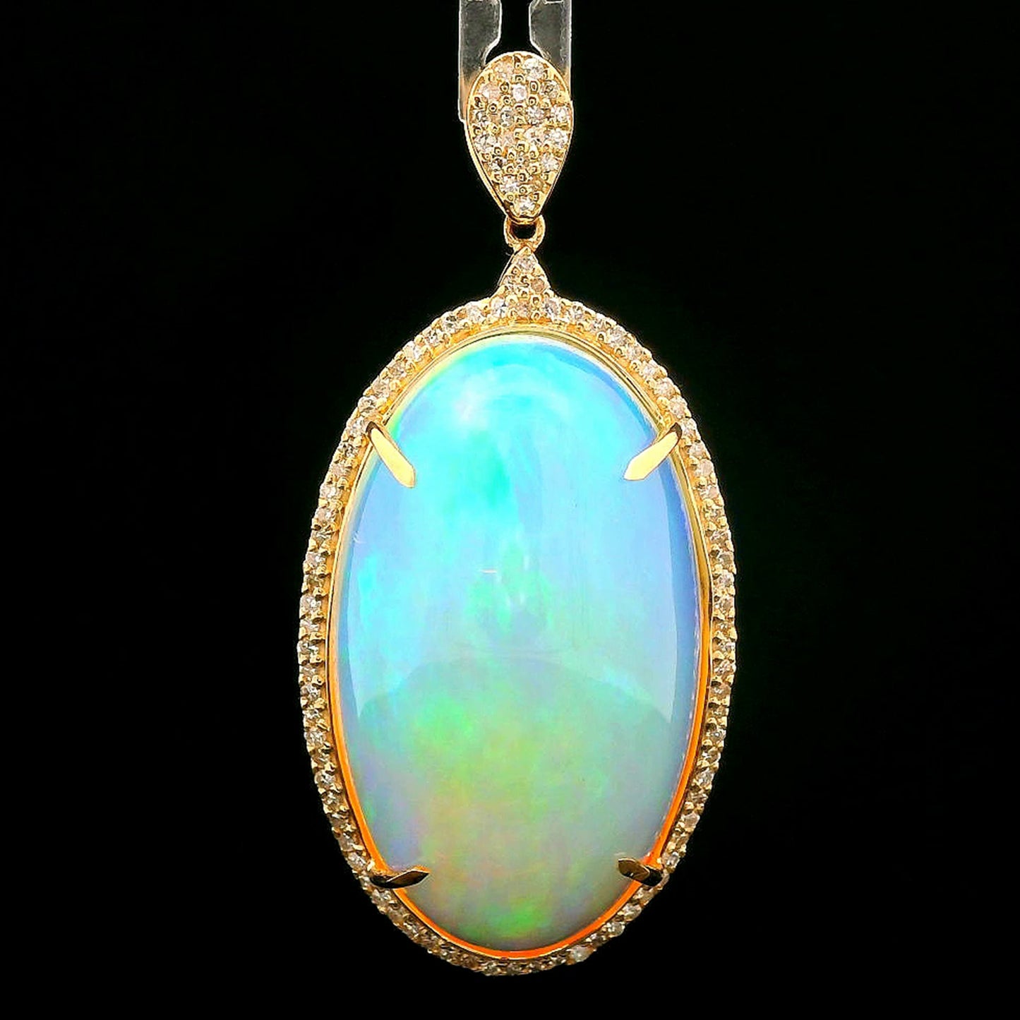 18.82 Ct Oval Cabochon Natural Opal 14K Gold Pendant