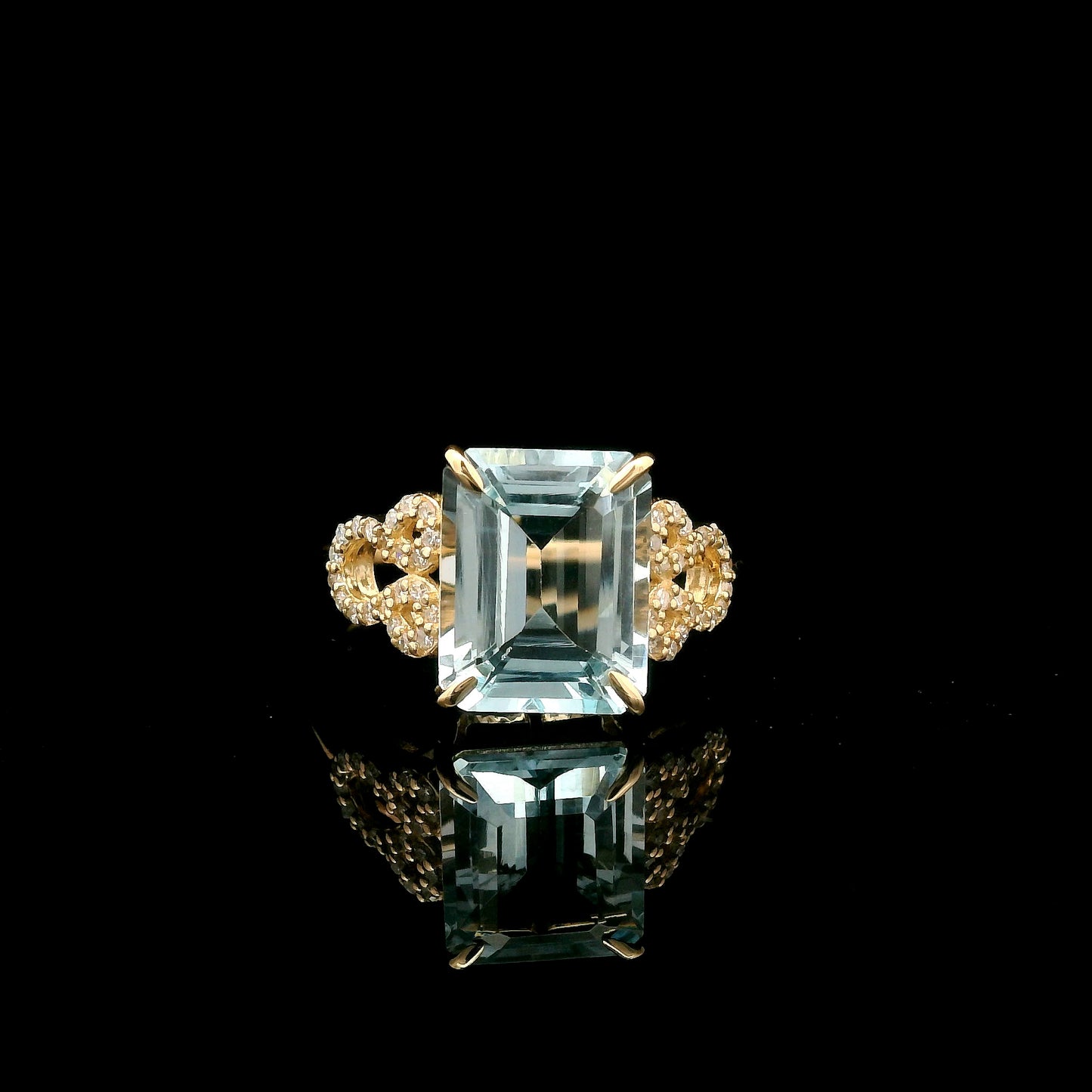 3.03 Ct Octagon Step Cut Natural Aquamarine 14K Gold Ring