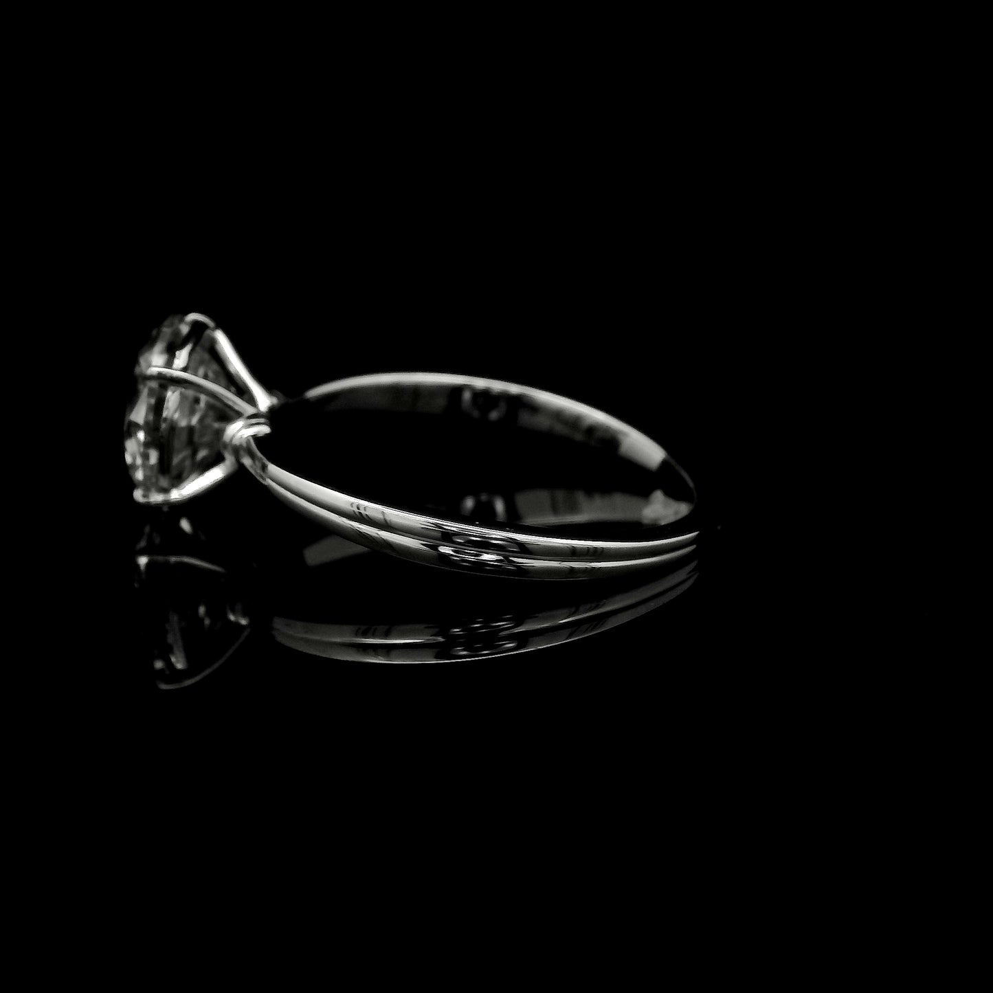 2.04 Carats Lab Grown Diamond 14K Gold Ring