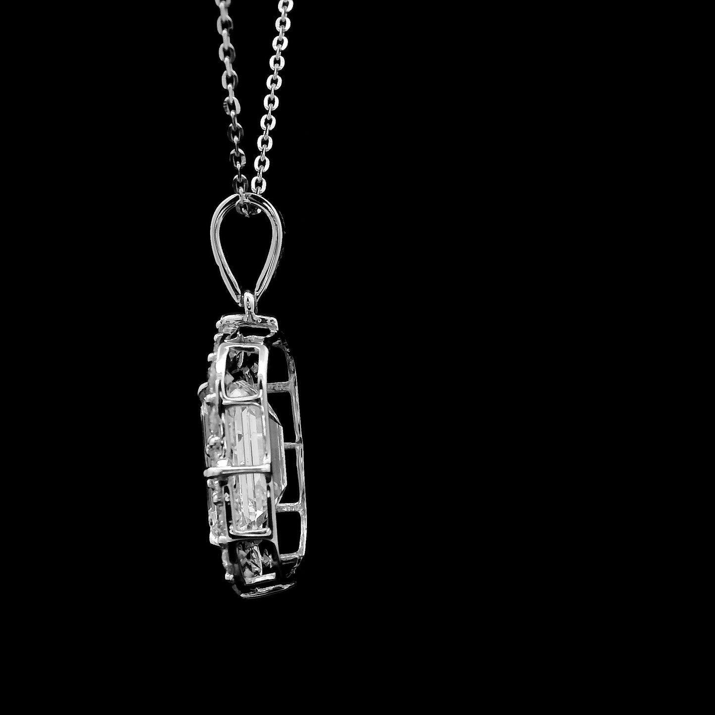 3.51 Carats Lab Grown Diamond 14K Gold Pendant