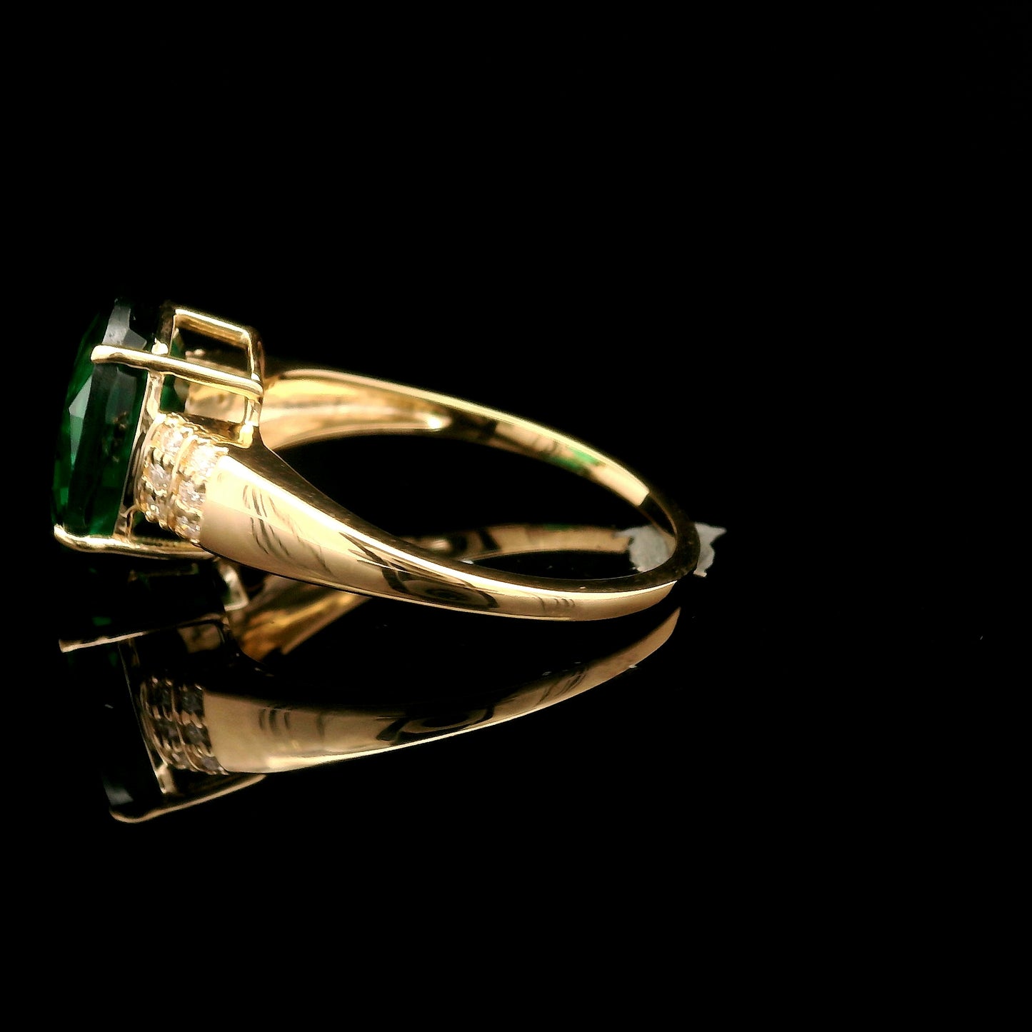 4.17 Ct Oval Lab Grown Emerald 14K Gold Ring