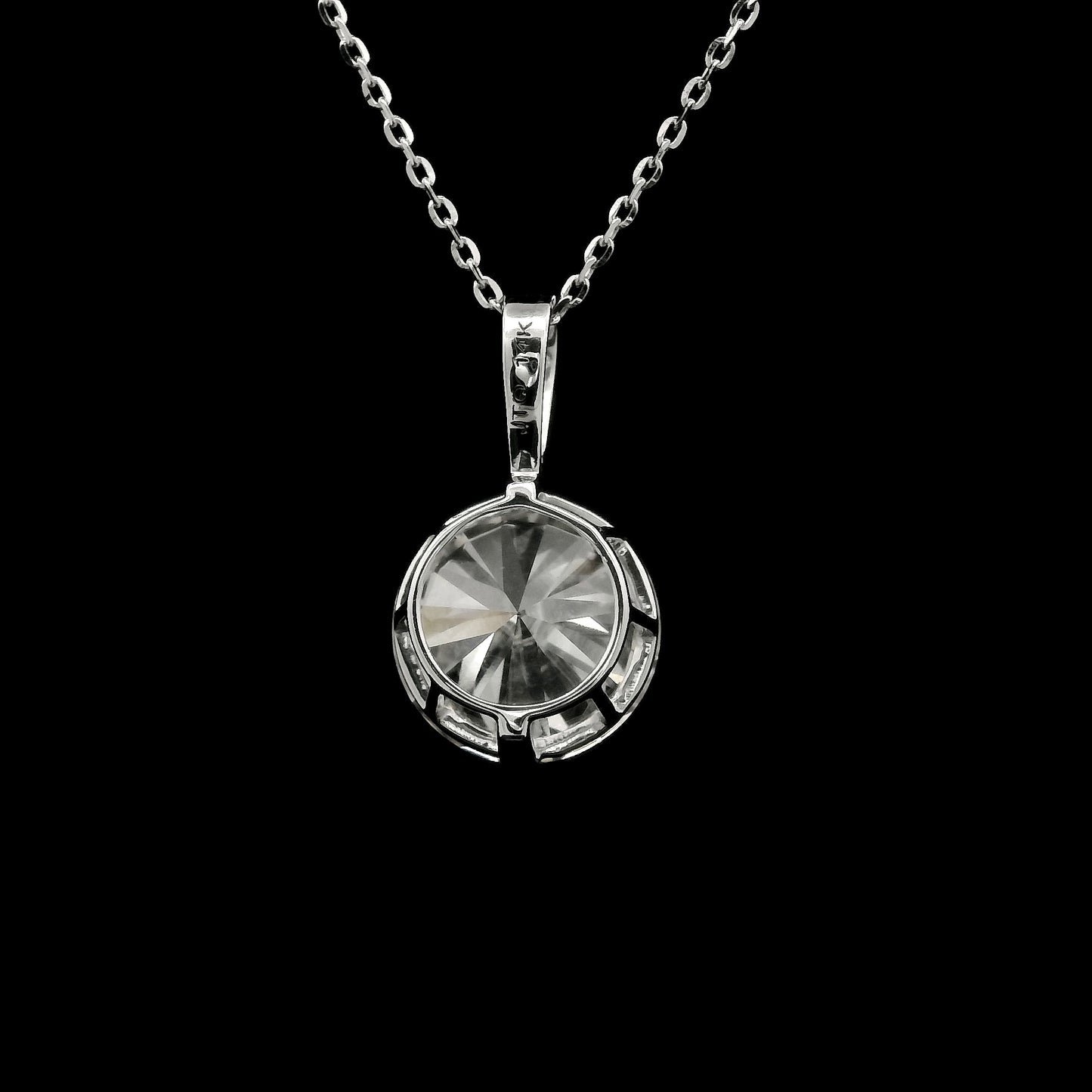 3.06 Carats Lab Grown Diamond 14K Gold Pendant