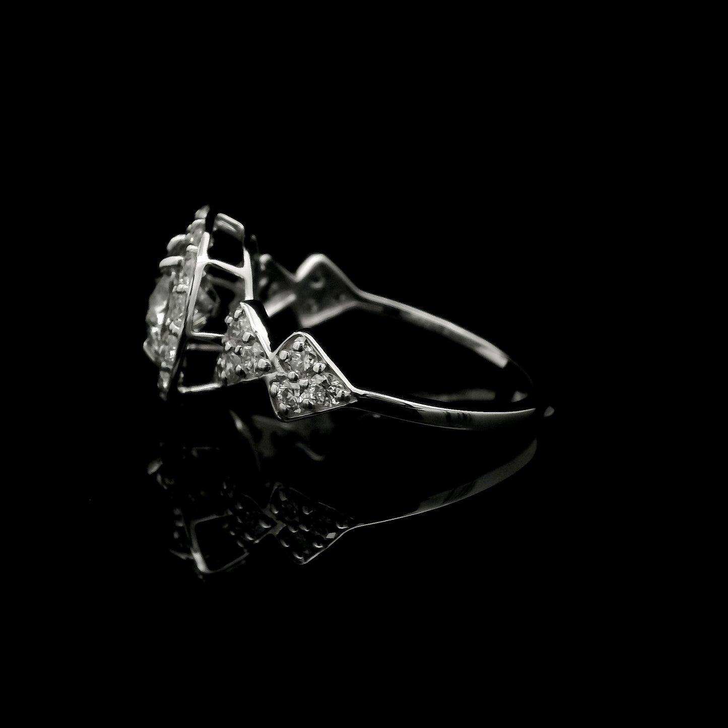 2.12 Carats Lab Grown Diamond 14K Gold Ring
