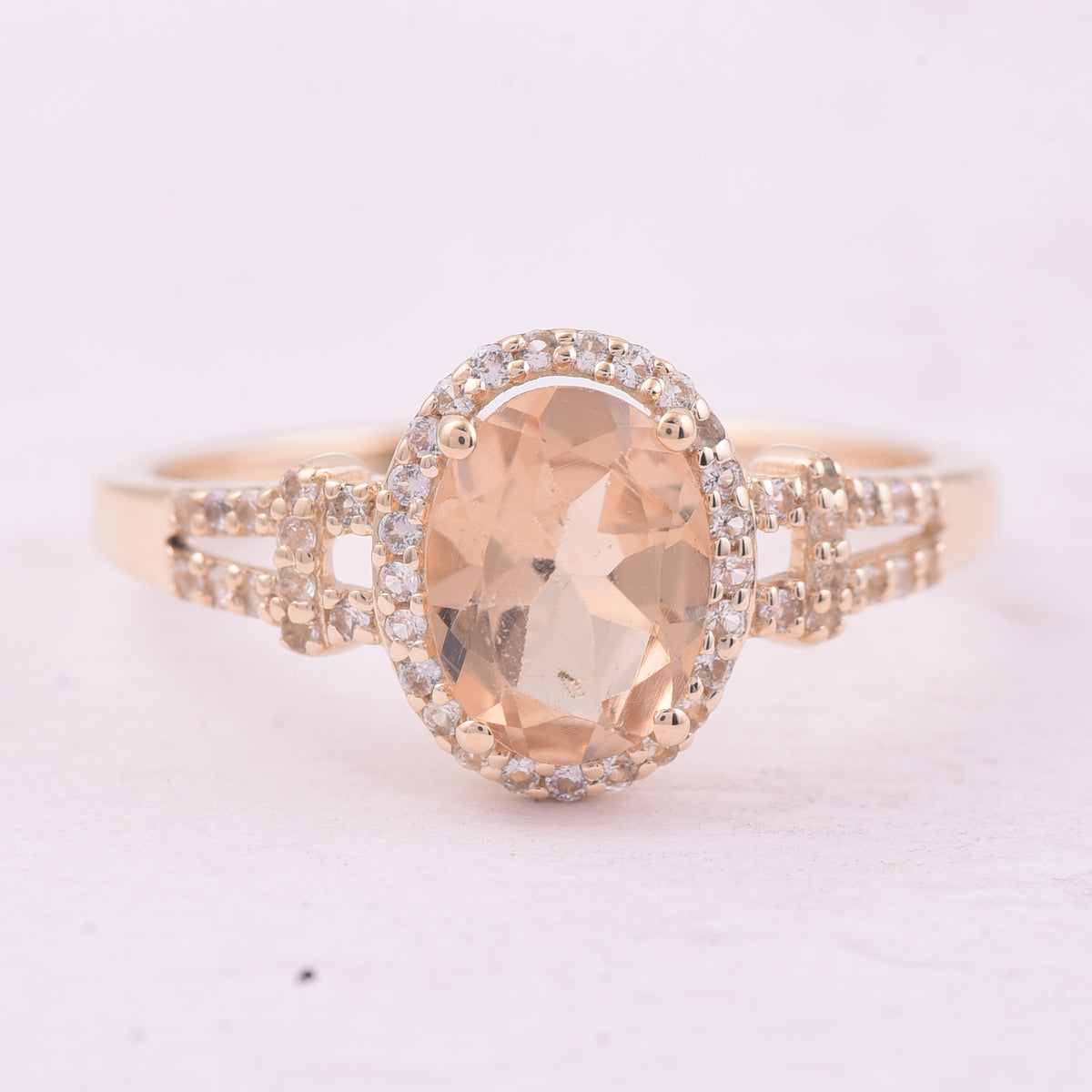 1.24 Ct Oval Tourmaline 9K Gold Ring