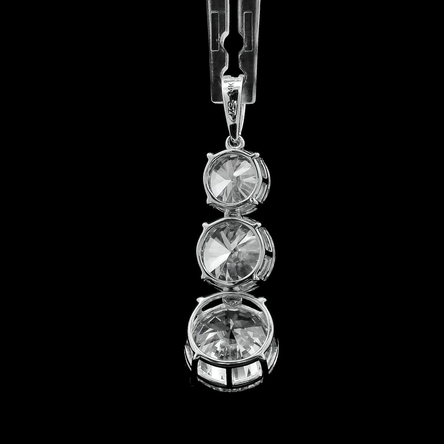 5.99 Ct Round Lab Grown Diamond 14K Gold Pendant