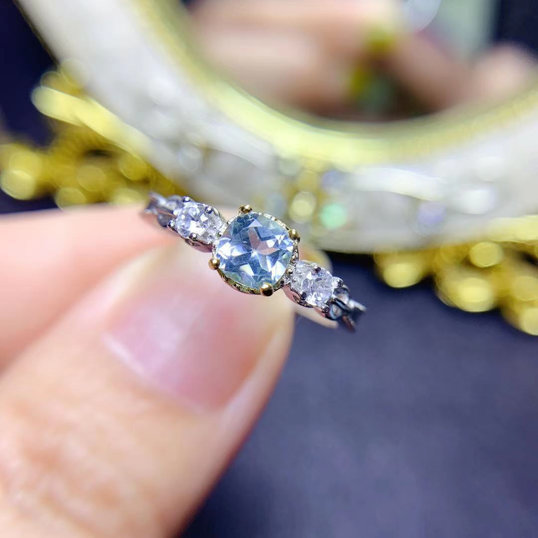 Blue Topaz 925 Sterling Silver Ring